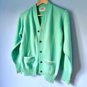 Vintage 60s 70s Albion cardigan sweater wool varsity vneck button down pockets